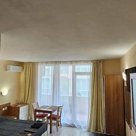 Polo Apartment